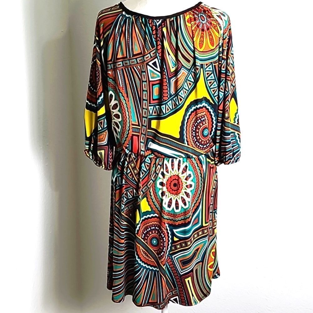 Luxe USA Colorful Abstract Art Jersey Dress, Size Large - Picture 8 of 10